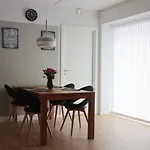 Royal Arena - Brand New Fully Furnished Apartment
